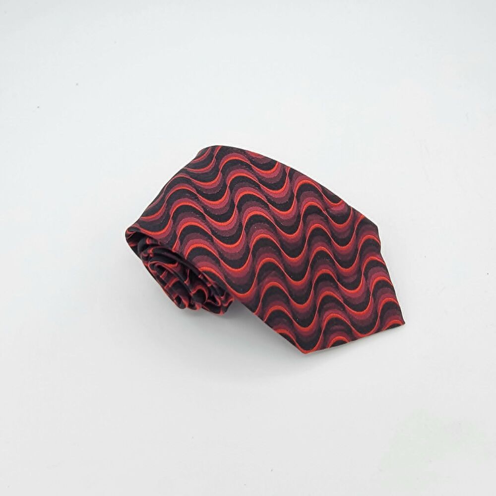 Arrow Mens Necktie Tie Red Black Geometric Silk 58.5 x 3.5